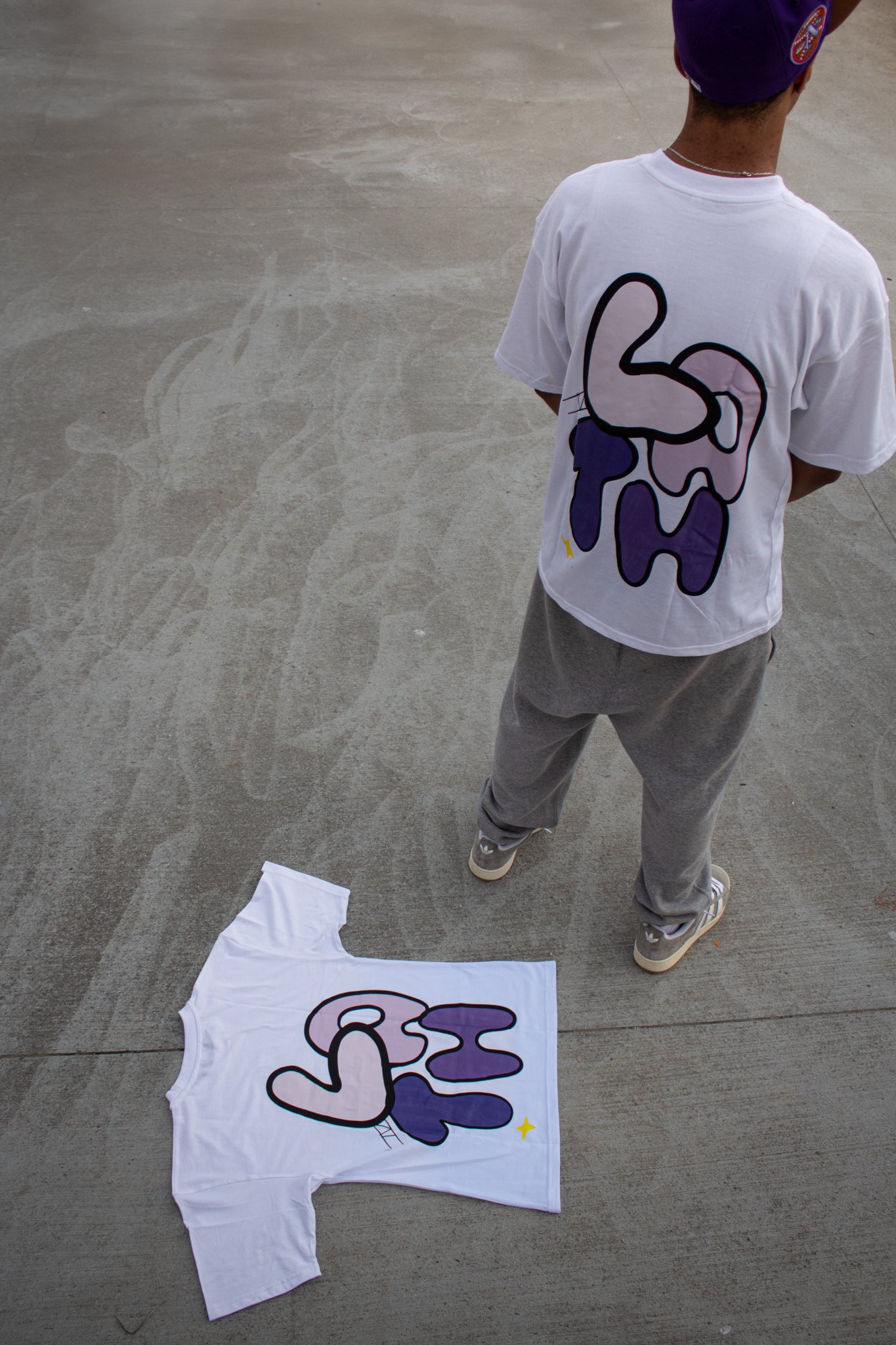 T-SHIRT MURASAKI